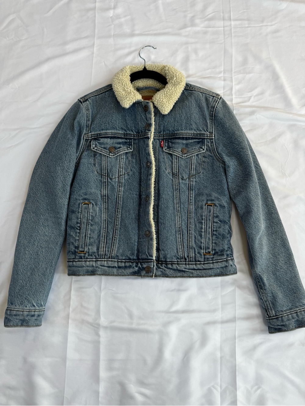 Levi’s Sherpa Lined Denim Jacket Size Small